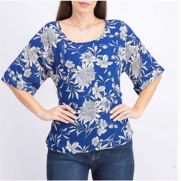 West Kei | Tops | Stitchfix West Kei Julianne Tie Front Cuffed Sleeve